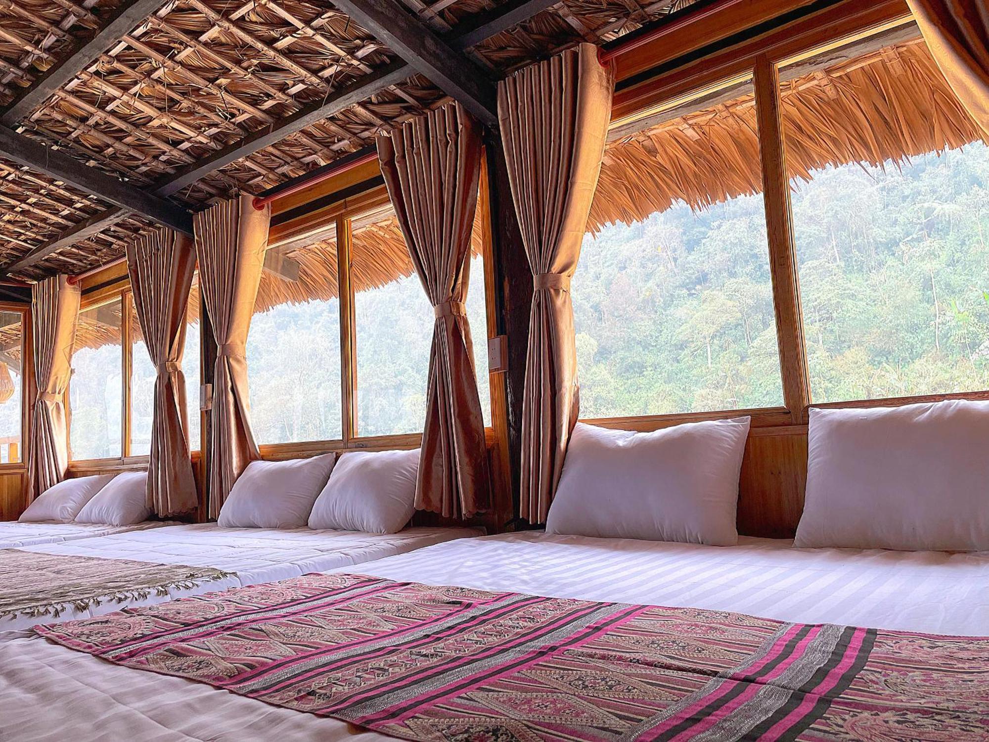 Ngu Chi Son Trekking Sapa Hotel Exterior photo